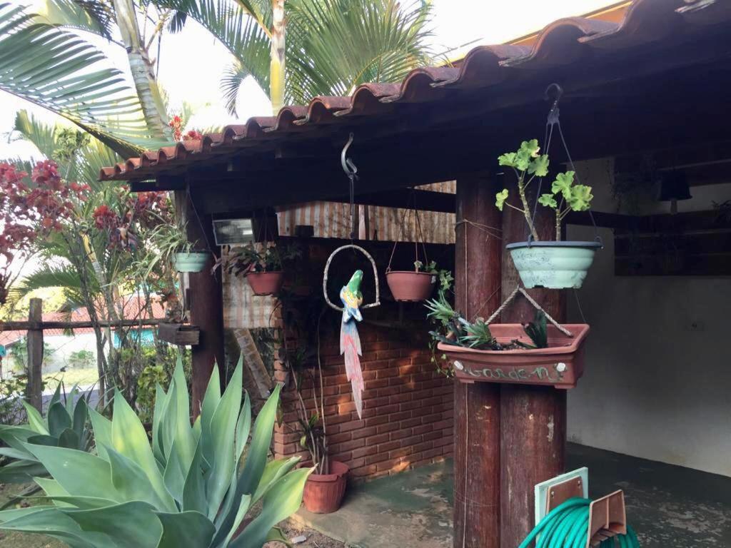 Confortavel Casa De Campo Em Condominio Fechado Águas de Lindóia Zewnętrze zdjęcie