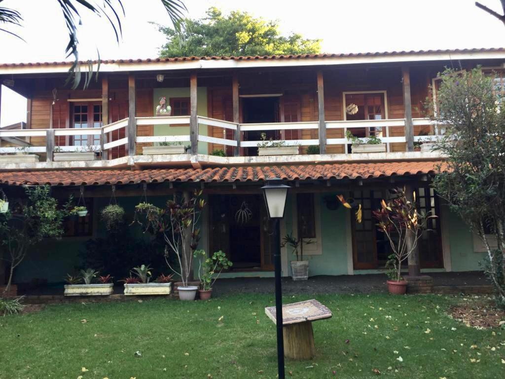 Confortavel Casa De Campo Em Condominio Fechado Águas de Lindóia Zewnętrze zdjęcie